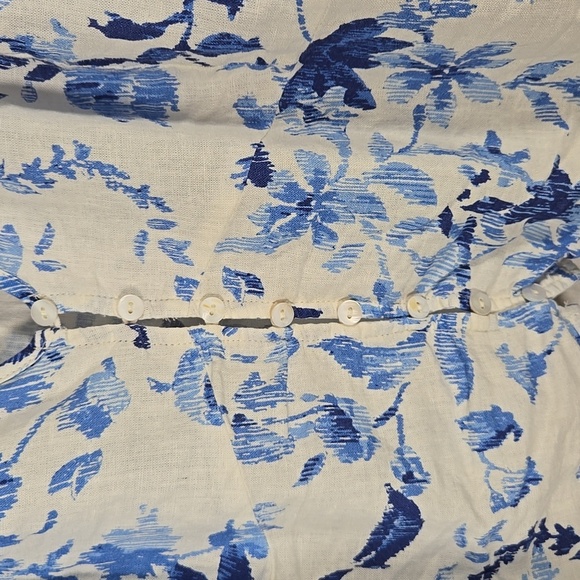 H&M Linen Blend Blue and White V-Neck Puff Sleeve Blouse XL - Picture 2 of 3